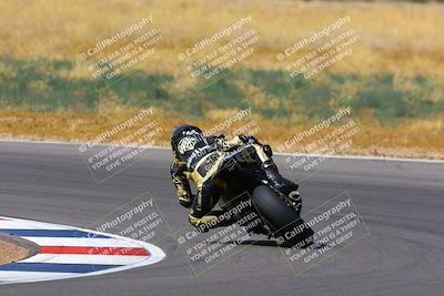 media/Apr-30-2023-CRA (Sun) [[020fcf5d43]]/Race 11-600 Expert Superbike/